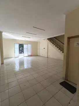 Disewakan Ruko Cordoba lebar 7 Jarang Ada Pantai Indah Kapuk Jakarta