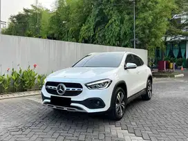 (LOW KM NEW MODEL) GLA 200 2020 ++ super sGLA200