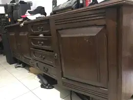 Buffet Jati Panjang