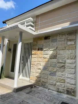 Di jual Rumah Bisa untuk homestay