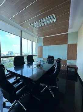 Ruang Kantor Office 8, Senopati, Jakarta Selatan. Luas 170m2. SHMSRS.