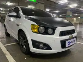 TDP 4,JT Chevrolet Aveo 1.4 LT Bensin-MT Biru 2014
