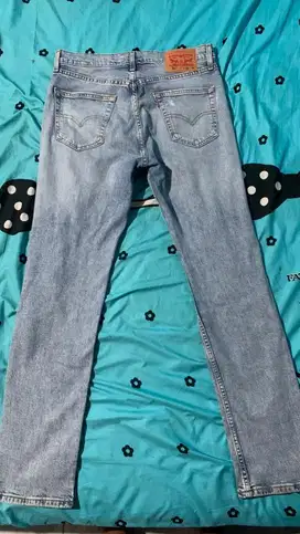 Levi’s 511 Slim Fit Distressed Jeans Light Blue Original