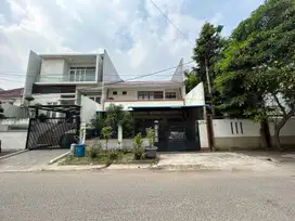 RUMAH SIAP HUNI DI TAMAN SURYA  JAKARTA BARAT FULL FURNISHED!