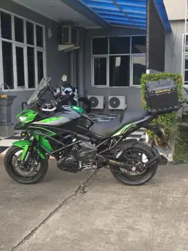 MOGE ADVENTURE VERSYS 650