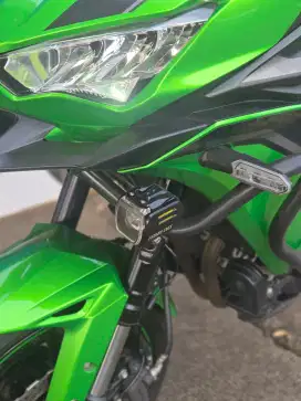 MOGE ADVENTURE VERSYS 650