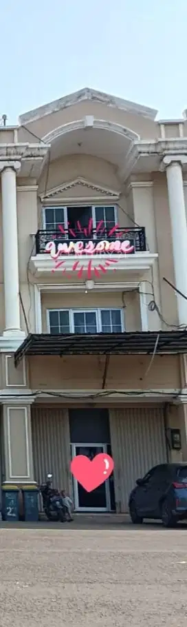 Disewakan Ruko 3lantai Di Harapan Indah Bekasi