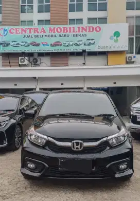 Brio E modif RS 1.2 MT 2020 hitam istimewa dp 18 jt