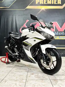 R25 Putih mutiara 2017 mewah murah siap gass.Anugerah motor rungkut