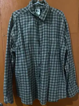 Kemeja Flanel RUSS (preloved)
