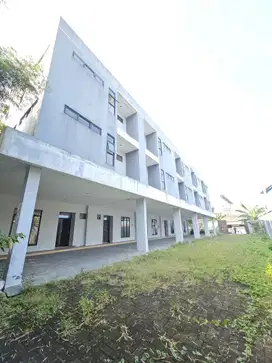 TERMURAH!!!!!!!!! OBRAL 5 RUMAH TOWNHOUSE  VETERAN RAYA JAKSEL.
