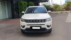 Km27rb jeep compas longitude 2019 pakai 2020 putih