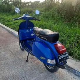 Vespa exclusive 1