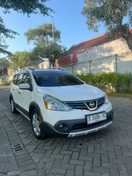 Grand livina Xgear matic kondisi bagus