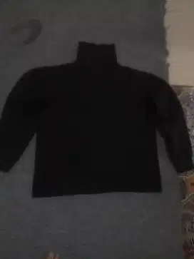 Dijual murah black sweater kerah panjang