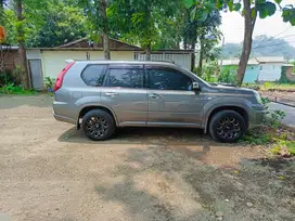 Nissan X-Trail 2010 Bensin