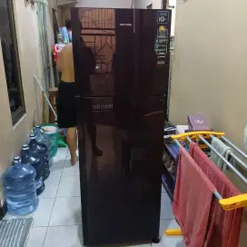 Kulkas 2 pintu polytron belleza 3