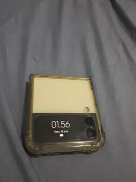 Samsung galaxy z flip 3