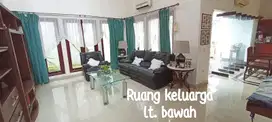 Rumah Bagus Di Cluster Exclusive Telaga Golf BSD Tangerang Selatan