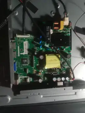 Mainboard tv digital cooca 39E20W   mesin masih normal cabutan