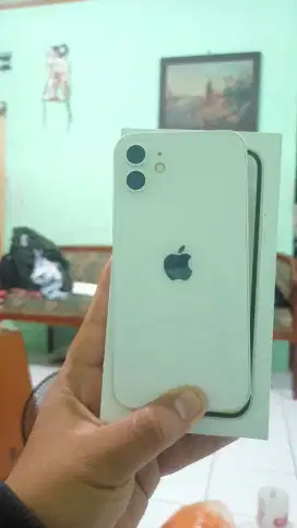 Hp Iphone 12 masi mulus segel