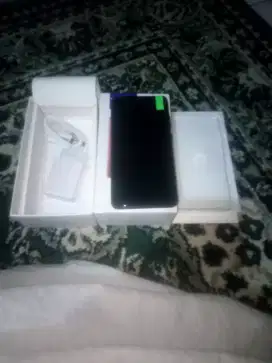 Vivo Y71 masih baru blm pernah dipake dapat hadiah dari kantor