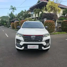 KM 38 RB, Fortuner 2.7 SRZ Bensin 2021 Putih