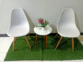 Kursi antik teras