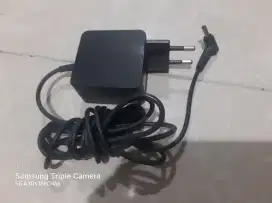 Charger Asus AD2108020
