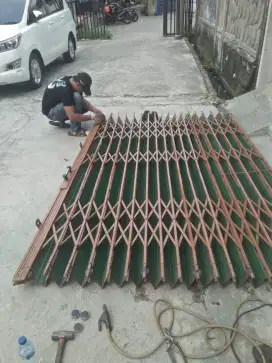 spesialis servis folding gate rolling door murah