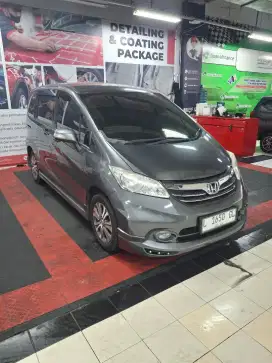 Honda freed E psd facefilt ac double