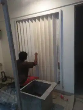 tukang servis rolling door folding gate panggilan termurah