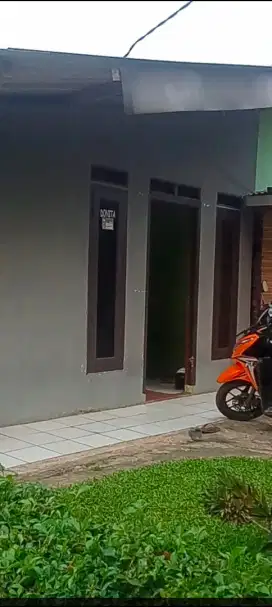 Rumah second dijual 40m²(160jt)akses motor Cilodong Depok