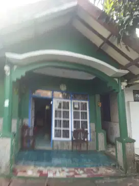 Rumah dijual di Kuningan Jawa Barat