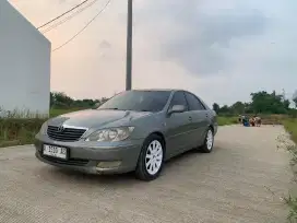 dijual camry 2003 metic