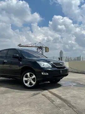 Toyota Harrier L prem 2011 LOW KM