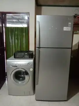 Menerima jual beli kulkas bekas borong atau satuan