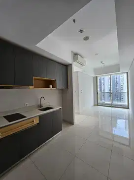Disewakan 3 br taman anggrek residence