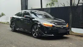 CIVIC TURBO PRESTIGE SEDAN ANTIK & ISTIMEWA