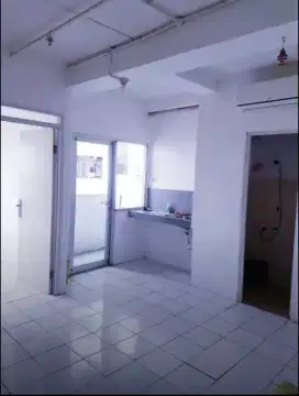 Disewakan Apartemen bersih dan nyaman samping universitas esa unggul