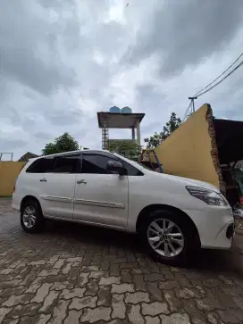 Kijang innova 2014 matic