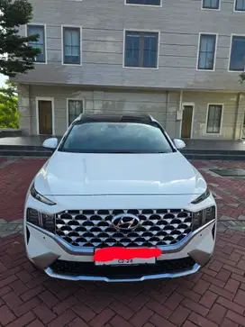 Santa Fe 2023 Diesel Signature Hyundai Service Record