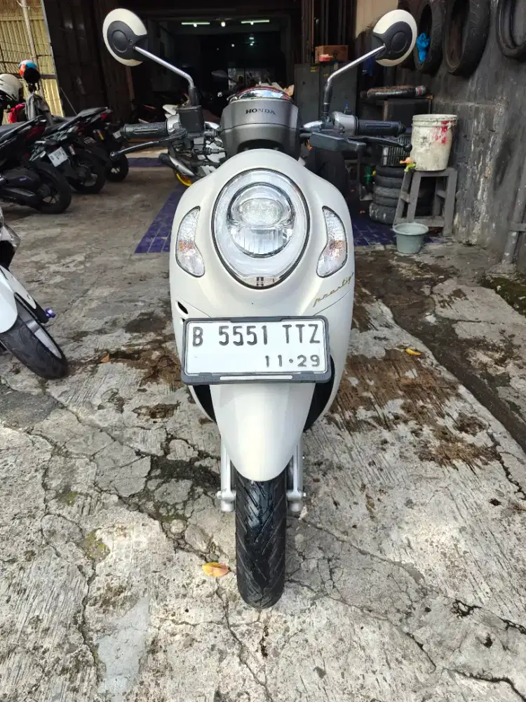 Scoopy prestige 2024 DP KREDIT 1JT KM 12 RB TTZ