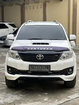Toyota fortuner TRD manual 2015 MURAH