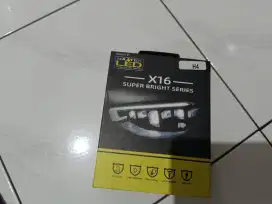 Lampu LED X16 socket H4