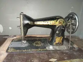 Di jual cepat mesin jahit butterfly