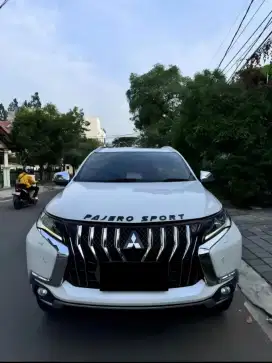 Di jual cepat mobil pribadi