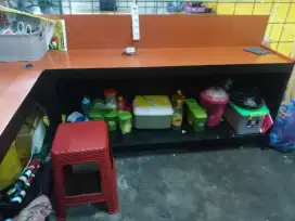 Meja jualan letter L