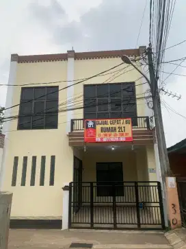 Dijual / disewakan Rumah 2 Lantai Lb 170 / Lt 98 m2 Free Custom Kamar
