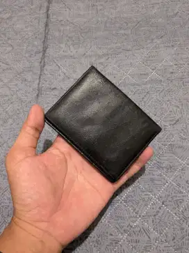 Dompet kulit kartu ferreo italy